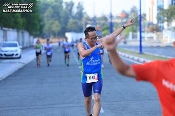 BINH DUONG NEW CITY HALF MARATHON 2024 - Ảnh #1774952