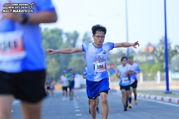 BINH DUONG NEW CITY HALF MARATHON 2024 - Ảnh #1766312