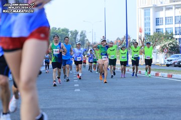 BINH DUONG NEW CITY HALF MARATHON 2024 - Ảnh #1766143