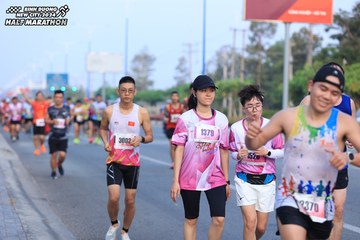 BINH DUONG NEW CITY HALF MARATHON 2024 - Ảnh #1773183