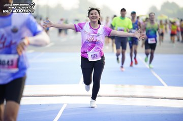 BINH DUONG NEW CITY HALF MARATHON 2024 - Ảnh #1763404