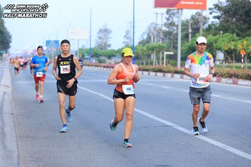 BINH DUONG NEW CITY HALF MARATHON 2024 - Ảnh #1768452