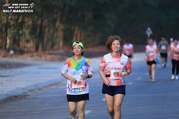 BINH DUONG NEW CITY HALF MARATHON 2024 - Ảnh #1773130