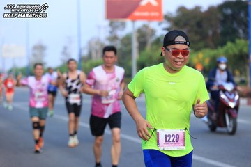BINH DUONG NEW CITY HALF MARATHON 2024 - Ảnh #1774407