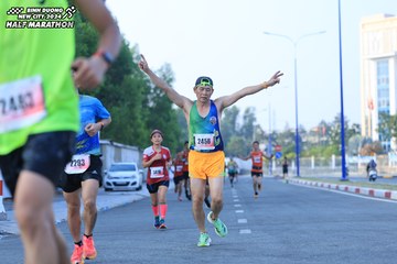 BINH DUONG NEW CITY HALF MARATHON 2024 - Ảnh #1775687