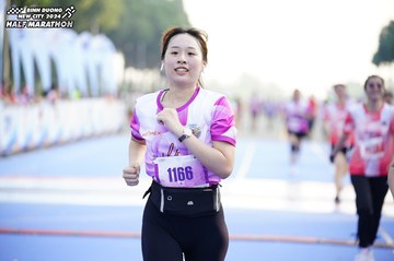 BINH DUONG NEW CITY HALF MARATHON 2024 - Ảnh #1763472
