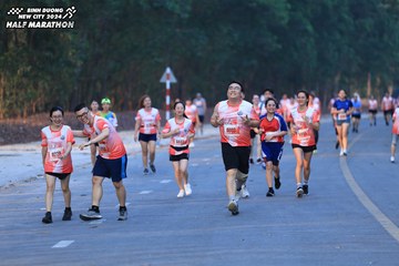 BINH DUONG NEW CITY HALF MARATHON 2024 - Ảnh #1772996