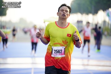 BINH DUONG NEW CITY HALF MARATHON 2024 - Ảnh #1761848