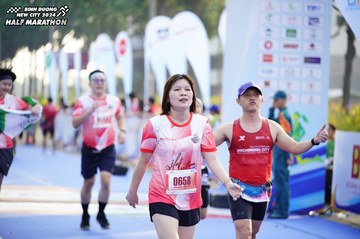 BINH DUONG NEW CITY HALF MARATHON 2024 - Ảnh #1762954
