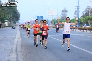 BINH DUONG NEW CITY HALF MARATHON 2024 - Ảnh #1768868