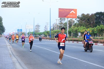 BINH DUONG NEW CITY HALF MARATHON 2024 - Ảnh #1773479
