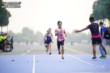 BINH DUONG NEW CITY HALF MARATHON 2024 - Ảnh #1775910