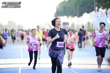 BINH DUONG NEW CITY HALF MARATHON 2024 - Ảnh #1764473