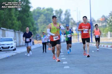 BINH DUONG NEW CITY HALF MARATHON 2024 - Ảnh #1764212