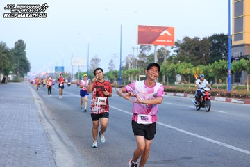 BINH DUONG NEW CITY HALF MARATHON 2024 - Ảnh #1773430