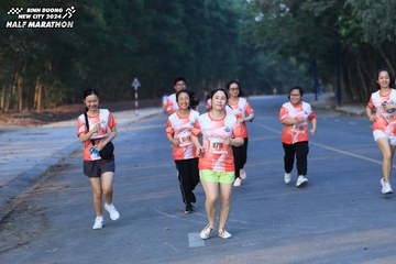 BINH DUONG NEW CITY HALF MARATHON 2024 - Ảnh #1774681