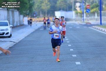 BINH DUONG NEW CITY HALF MARATHON 2024 - Ảnh #1775180