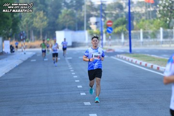 BINH DUONG NEW CITY HALF MARATHON 2024 - Ảnh #1775103