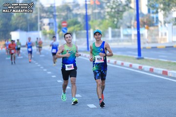 BINH DUONG NEW CITY HALF MARATHON 2024 - Ảnh #1774906
