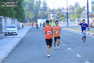 BINH DUONG NEW CITY HALF MARATHON 2024 - Ảnh #1774845