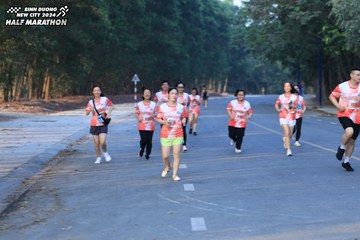 BINH DUONG NEW CITY HALF MARATHON 2024 - Ảnh #1774666