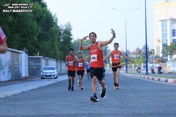 BINH DUONG NEW CITY HALF MARATHON 2024 - Ảnh #1775720