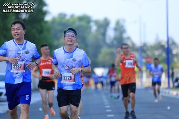 BINH DUONG NEW CITY HALF MARATHON 2024 - Ảnh #1765347