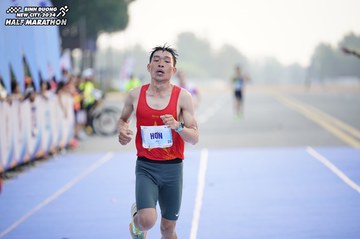BINH DUONG NEW CITY HALF MARATHON 2024 - Ảnh #1774292