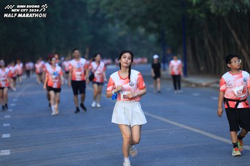BINH DUONG NEW CITY HALF MARATHON 2024 - Ảnh #1773952