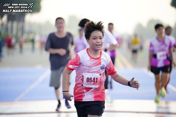 BINH DUONG NEW CITY HALF MARATHON 2024 - Ảnh #1761684