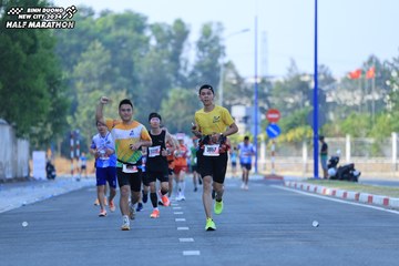 BINH DUONG NEW CITY HALF MARATHON 2024 - Ảnh #1765251