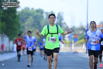 BINH DUONG NEW CITY HALF MARATHON 2024 - Ảnh #1766756