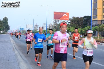 BINH DUONG NEW CITY HALF MARATHON 2024 - Ảnh #1773359
