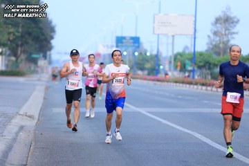 BINH DUONG NEW CITY HALF MARATHON 2024 - Ảnh #1766412