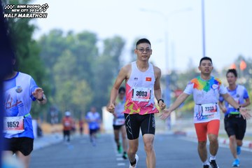 BINH DUONG NEW CITY HALF MARATHON 2024 - Ảnh #1775986