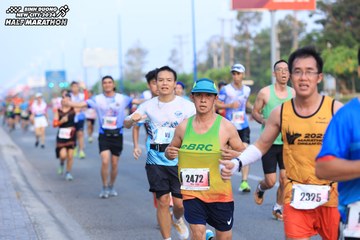 BINH DUONG NEW CITY HALF MARATHON 2024 - Ảnh #1774482