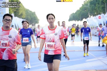 BINH DUONG NEW CITY HALF MARATHON 2024 - Ảnh #1768179