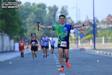 BINH DUONG NEW CITY HALF MARATHON 2024 - Ảnh #1764400