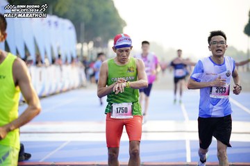 BINH DUONG NEW CITY HALF MARATHON 2024 - Ảnh #1761385