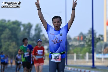 BINH DUONG NEW CITY HALF MARATHON 2024 - Ảnh #1764585