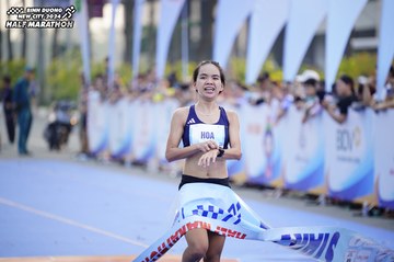 BINH DUONG NEW CITY HALF MARATHON 2024 - Ảnh #1775349
