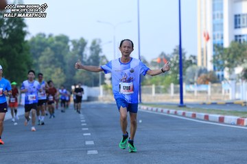 BINH DUONG NEW CITY HALF MARATHON 2024 - Ảnh #1763856