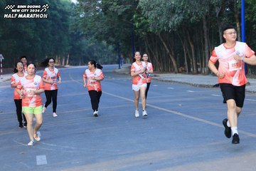 BINH DUONG NEW CITY HALF MARATHON 2024 - Ảnh #1774674