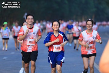 BINH DUONG NEW CITY HALF MARATHON 2024 - Ảnh #1773049