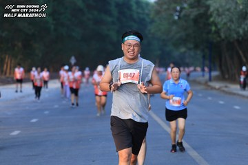 BINH DUONG NEW CITY HALF MARATHON 2024 - Ảnh #1773321