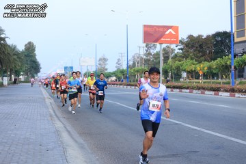 BINH DUONG NEW CITY HALF MARATHON 2024 - Ảnh #1774857