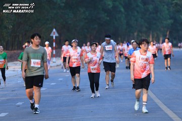 BINH DUONG NEW CITY HALF MARATHON 2024 - Ảnh #1773279