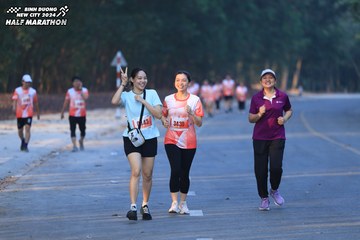 BINH DUONG NEW CITY HALF MARATHON 2024 - Ảnh #1774633