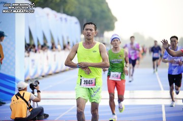 BINH DUONG NEW CITY HALF MARATHON 2024 - Ảnh #1761366