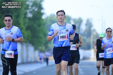 BINH DUONG NEW CITY HALF MARATHON 2024 - Ảnh #1768229